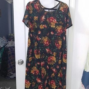 Lularoe Large Carly